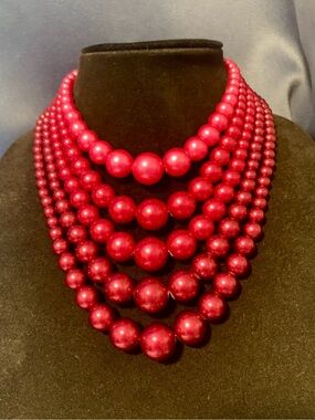 Red To Pink Multi-Strand Beaded Statement Necklace - Classic Women Jewelry